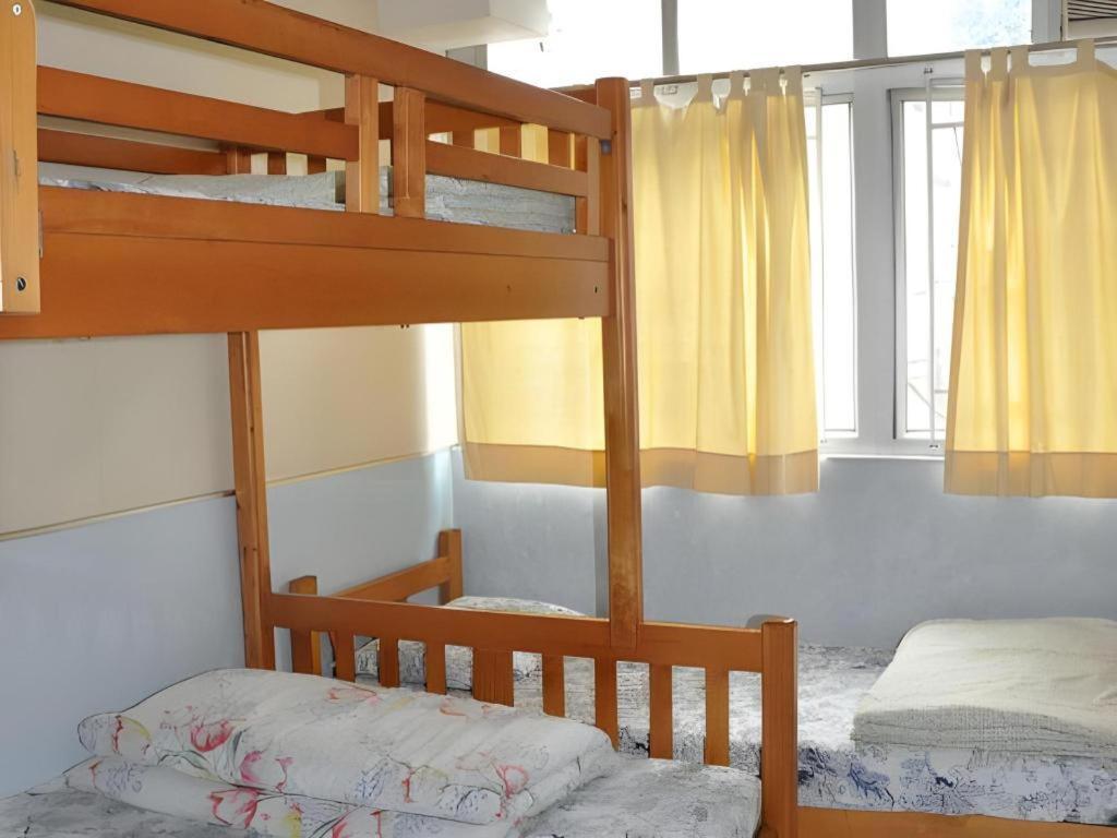 Dragon Hostel *